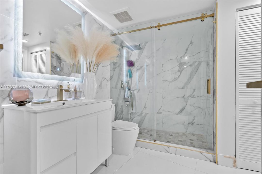 En Venta: $398,000 (1 camas, 1 baños, 825 Pies cuadrados)