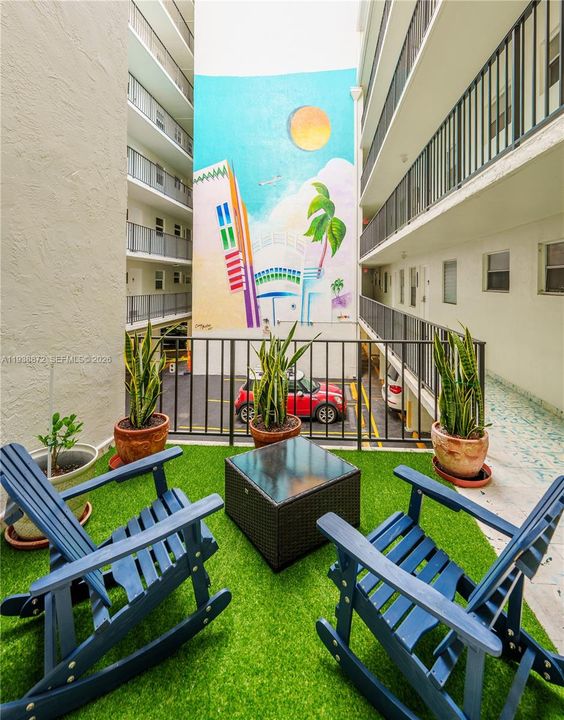 En Renta: $2,400 (1 camas, 1 baños, 720 Pies cuadrados)