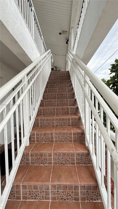 На продажу: $175,000 (0 спален, 1 ванн, 383 Квадратных фут)