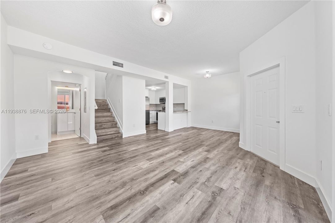 En Renta: $2,800 (2 camas, 2 baños, 980 Pies cuadrados)