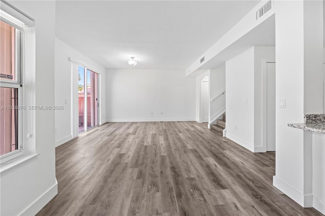 En Renta: $2,800 (2 camas, 2 baños, 980 Pies cuadrados)