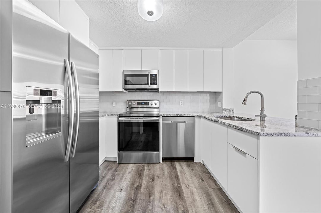 En Renta: $2,800 (2 camas, 2 baños, 980 Pies cuadrados)