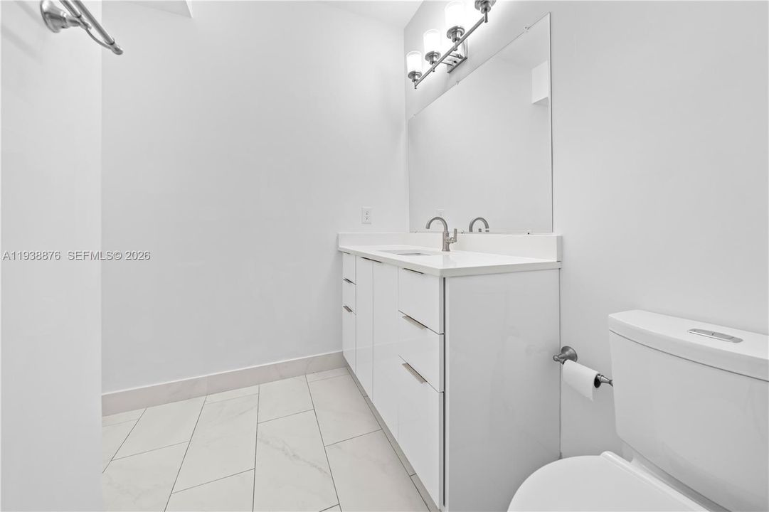 En Renta: $2,800 (2 camas, 2 baños, 980 Pies cuadrados)