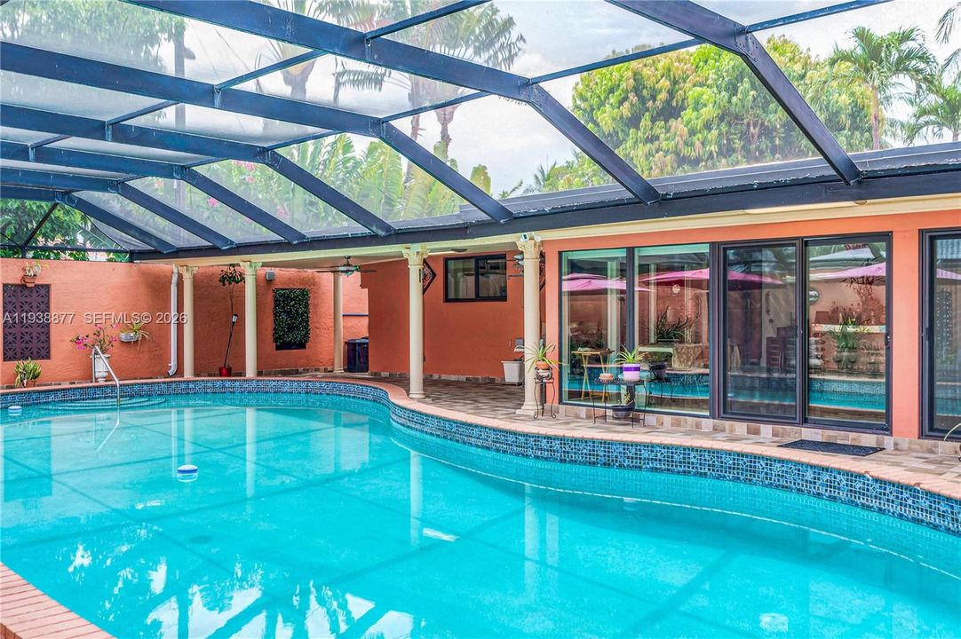 For Sale: $2,595,000 (4 beds, 4 baths, 3184 Square Feet)