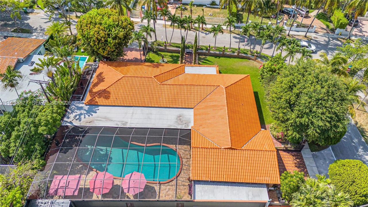 For Sale: $2,595,000 (4 beds, 4 baths, 3184 Square Feet)