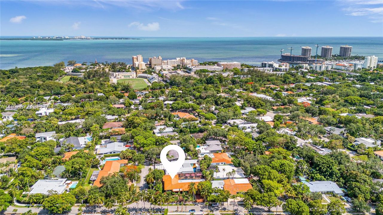 For Sale: $2,595,000 (4 beds, 4 baths, 3184 Square Feet)