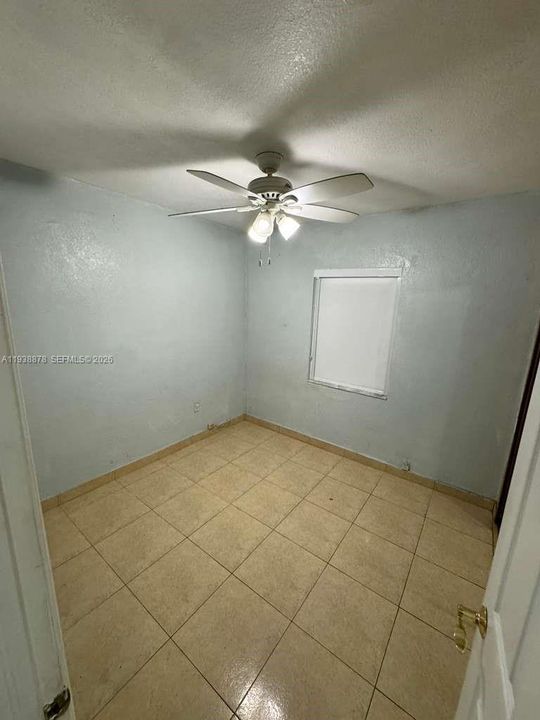 For Rent: $2,800 (4 beds, 2 baths, 1855 Square Feet)