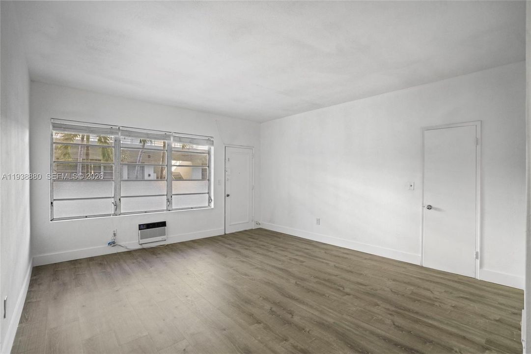 En Renta: $2,400 (1 camas, 1 baños, 790 Pies cuadrados)