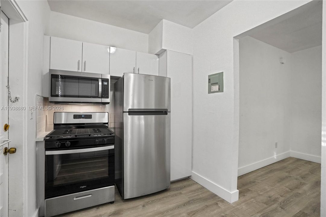 En Renta: $2,400 (1 camas, 1 baños, 790 Pies cuadrados)