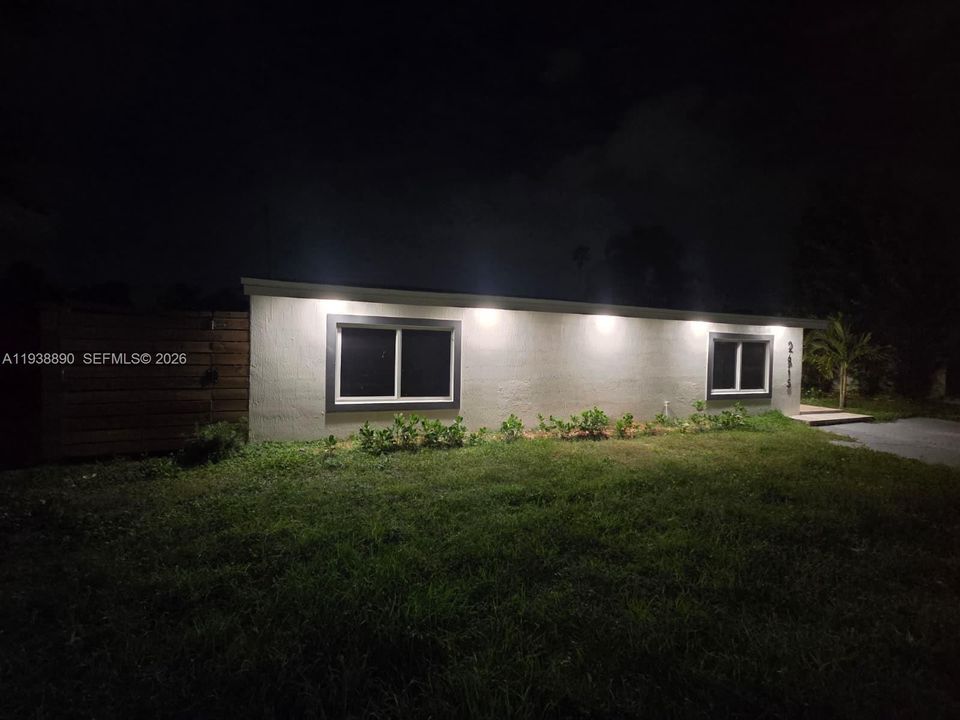 En Venta: $565,000 (3 camas, 2 baños, 1349 Pies cuadrados)