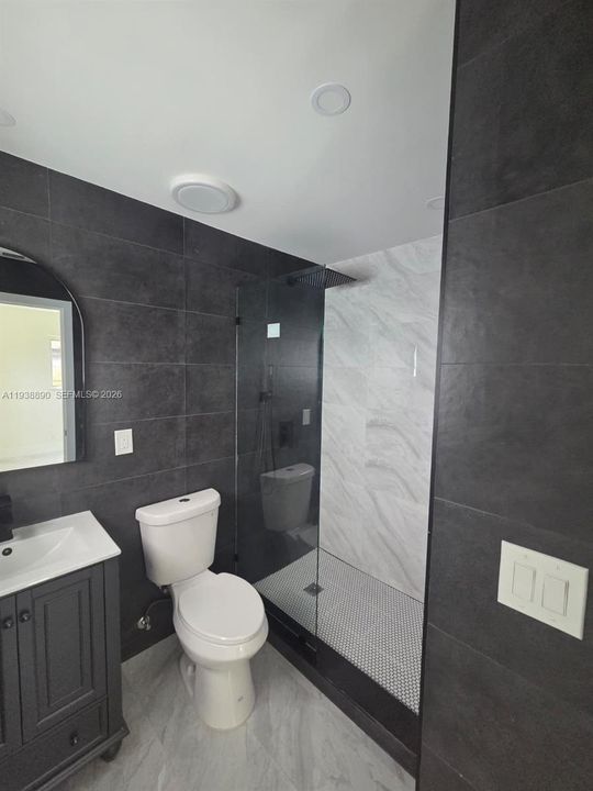 En Venta: $565,000 (3 camas, 2 baños, 1349 Pies cuadrados)