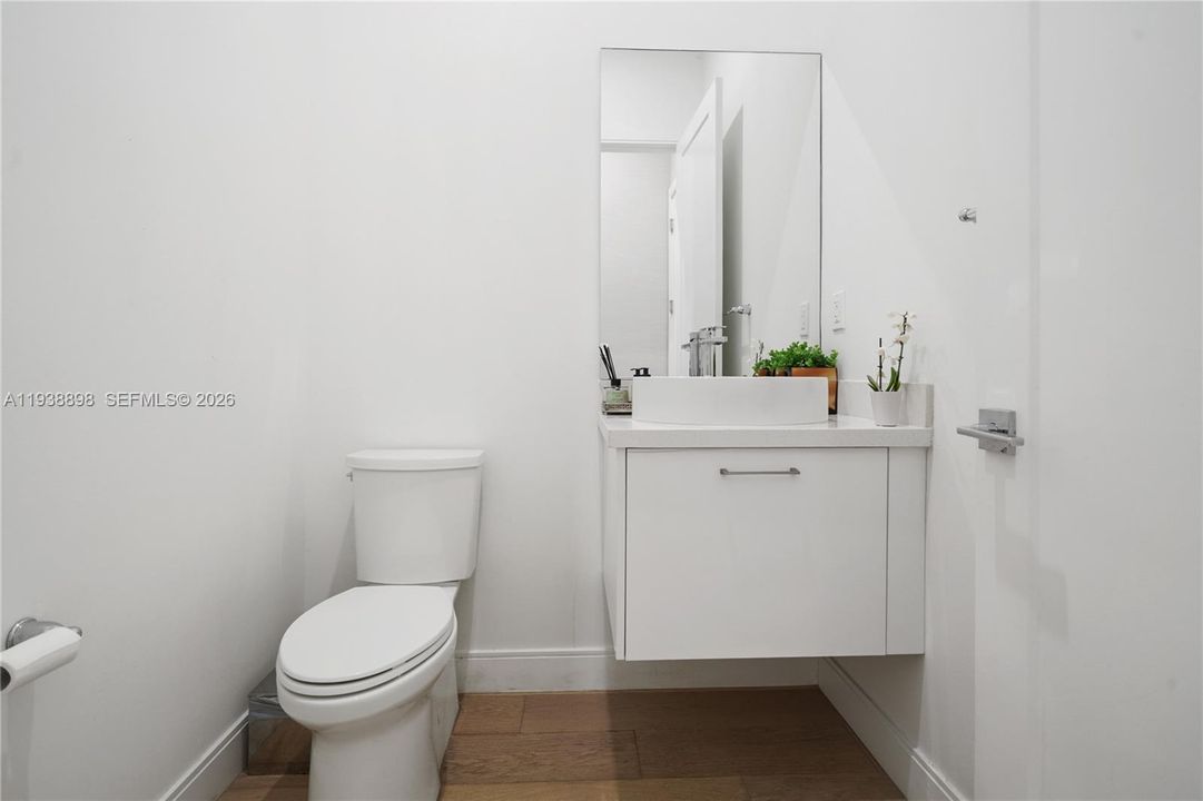 待售: $1,400,000 (4 贝兹, 3 浴室, 2257 平方英尺)