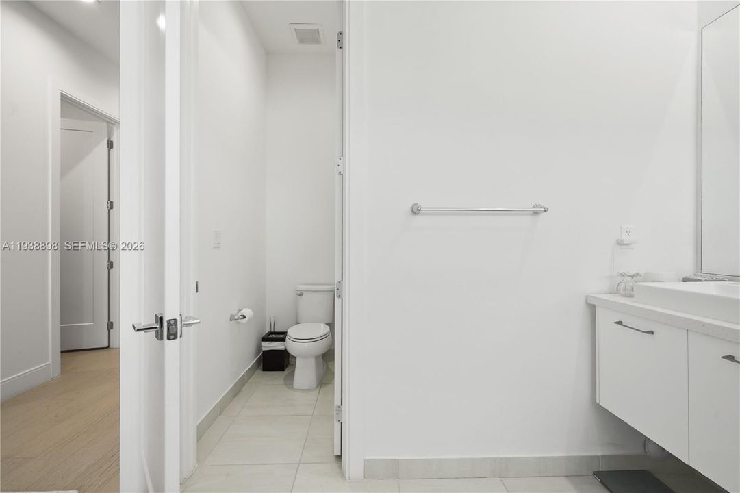 待售: $1,400,000 (4 贝兹, 3 浴室, 2257 平方英尺)