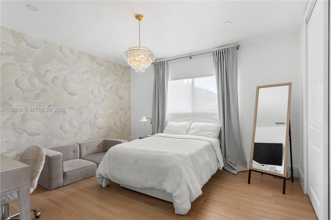 В аренду: $12,000 (3 спален, 3 ванн, 2558 Квадратных фут)