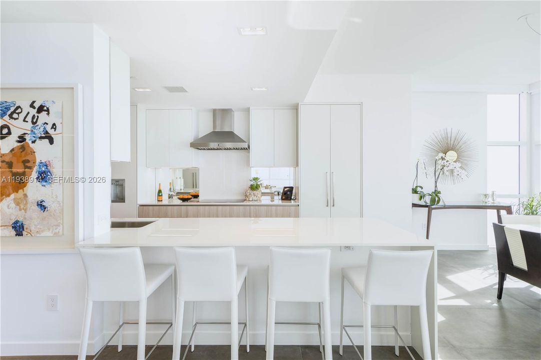 En Venta: $2,990,000 (4 camas, 4 baños, 2752 Pies cuadrados)