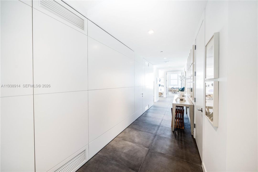 En Venta: $2,990,000 (4 camas, 4 baños, 2752 Pies cuadrados)