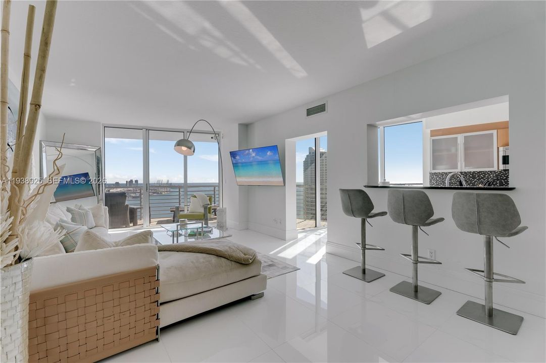 На продажу: $1,189,000 (3 спален, 2 ванн, 1792 Квадратных фут)