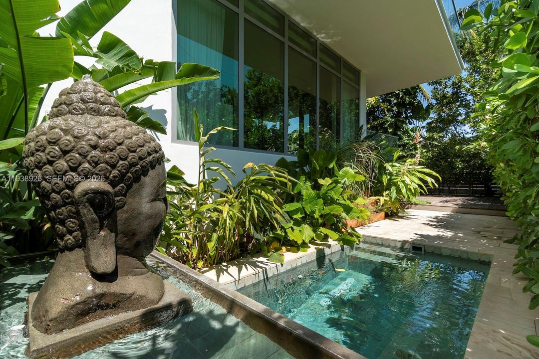 En Renta: $18,500 (3 camas, 3 baños, 1820 Pies cuadrados)