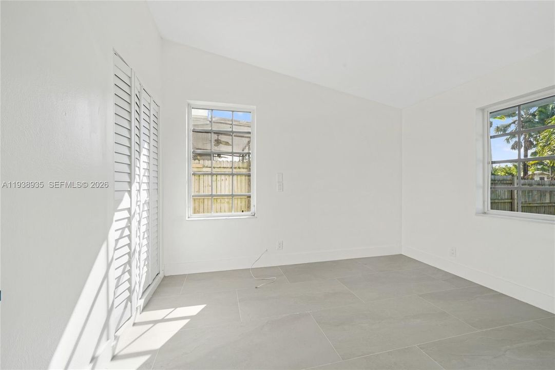 待售: $894,500 (3 贝兹, 2 浴室, 1450 平方英尺)