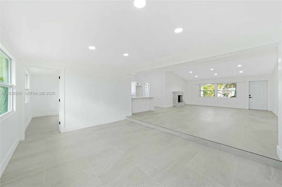 待售: $894,500 (3 贝兹, 2 浴室, 1450 平方英尺)