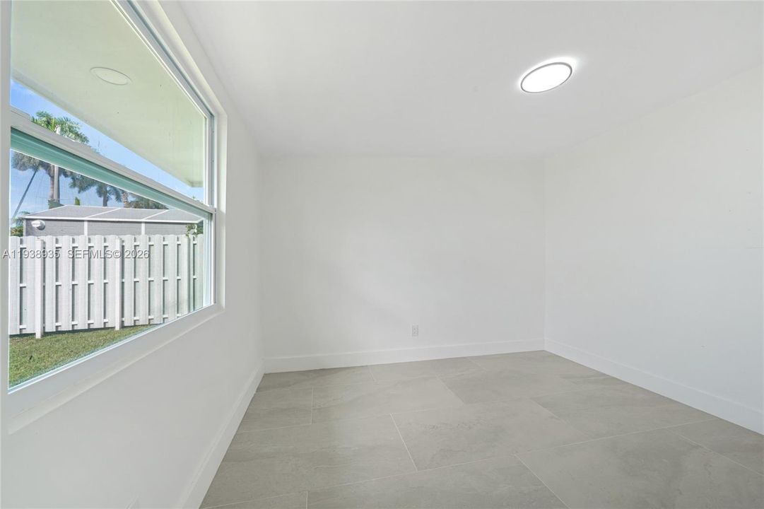 待售: $894,500 (3 贝兹, 2 浴室, 1450 平方英尺)