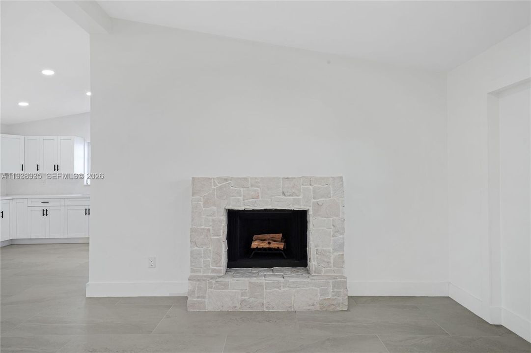 待售: $894,500 (3 贝兹, 2 浴室, 1450 平方英尺)