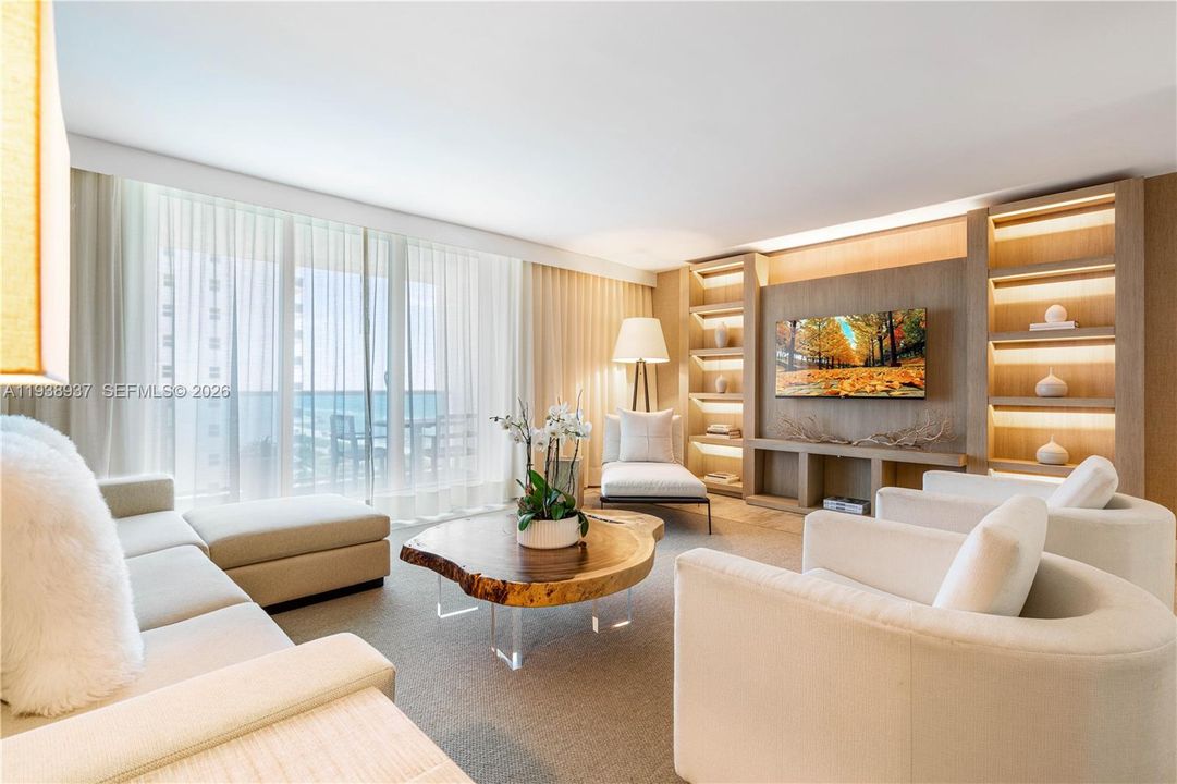 For Sale: $4,850,000 (2 beds, 2 baths, 1687 Square Feet)