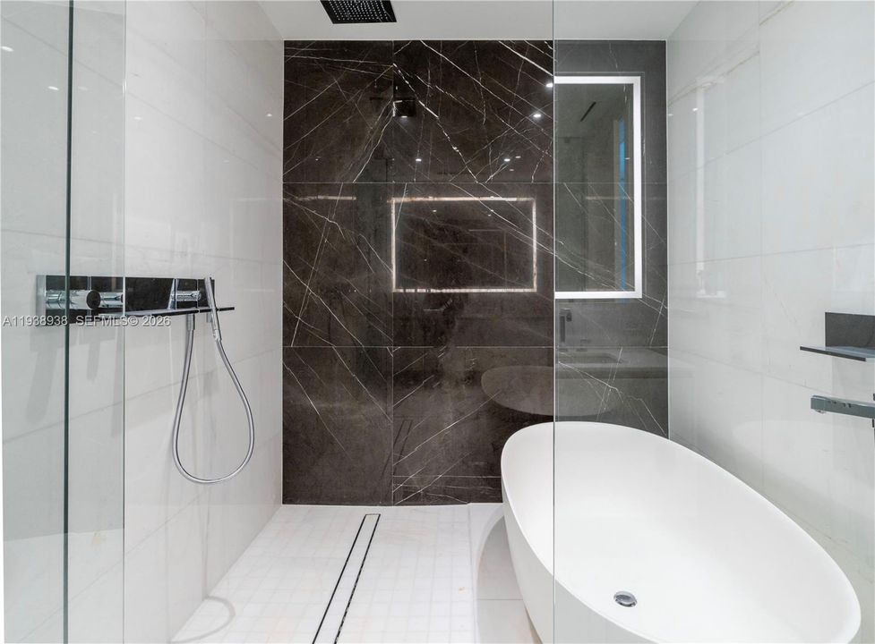 En Renta: $14,995 (2 camas, 3 baños, 1552 Pies cuadrados)