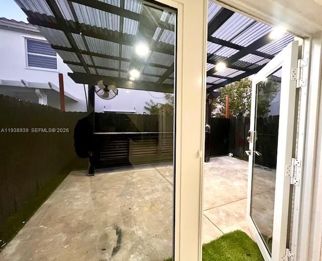 En Venta: $347,800 (3 camas, 2 baños, 1827 Pies cuadrados)