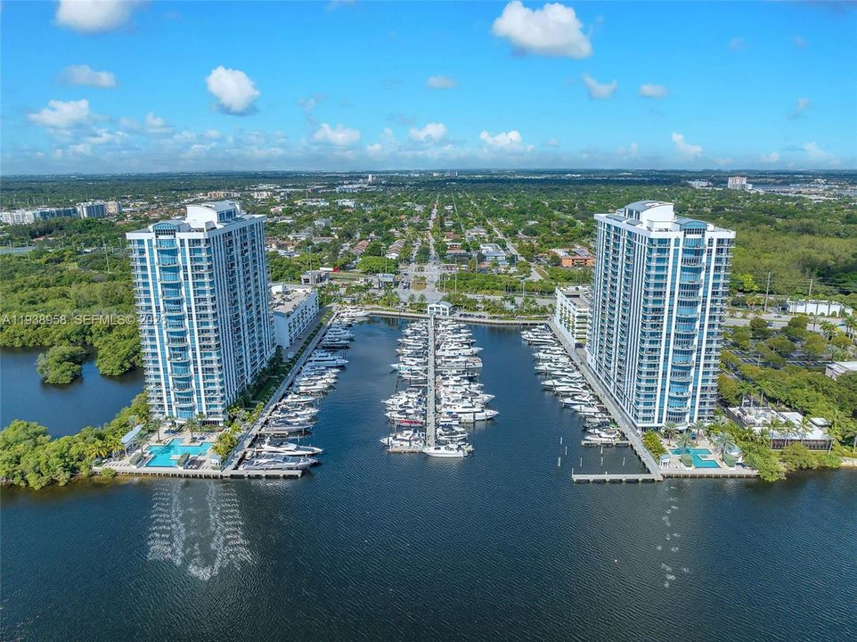 En Venta: $1,590,000 (2 camas, 2 baños, 1836 Pies cuadrados)