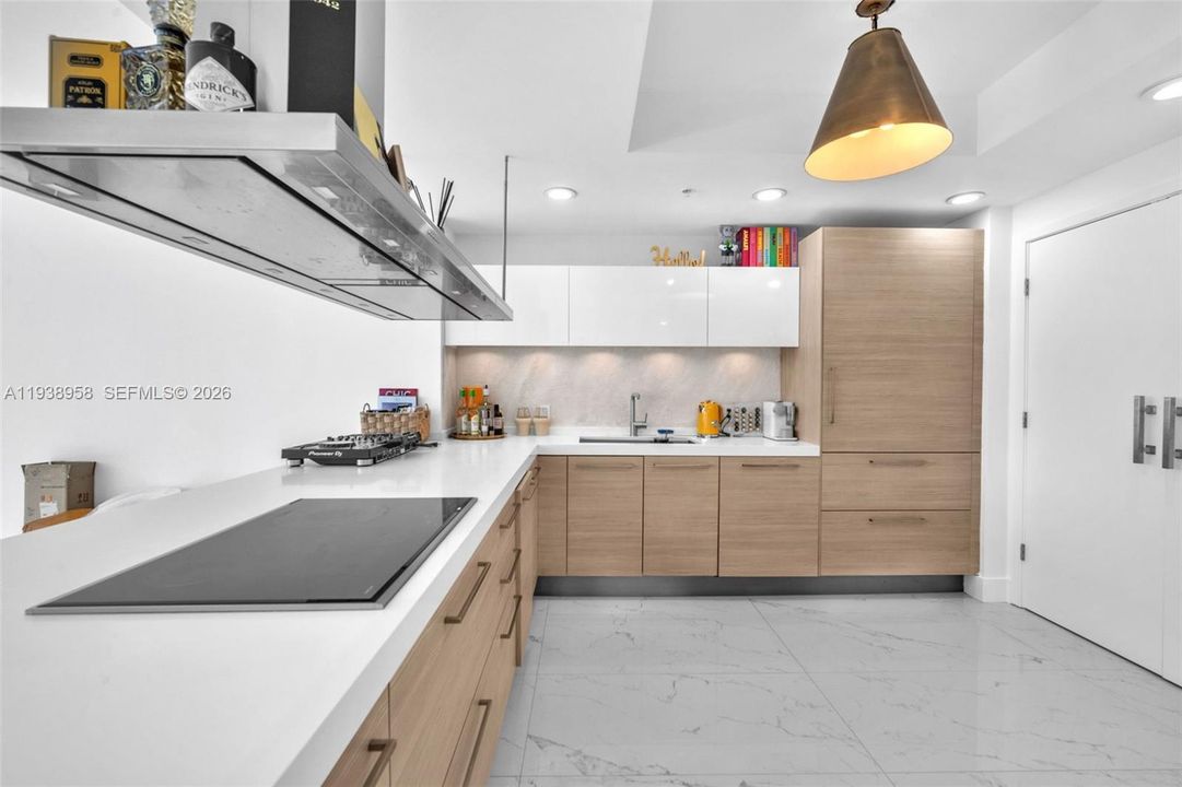 En Venta: $1,590,000 (2 camas, 2 baños, 1836 Pies cuadrados)