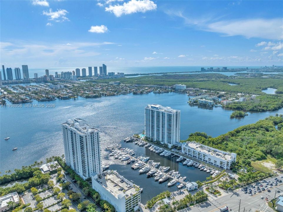 En Venta: $1,590,000 (2 camas, 2 baños, 1836 Pies cuadrados)