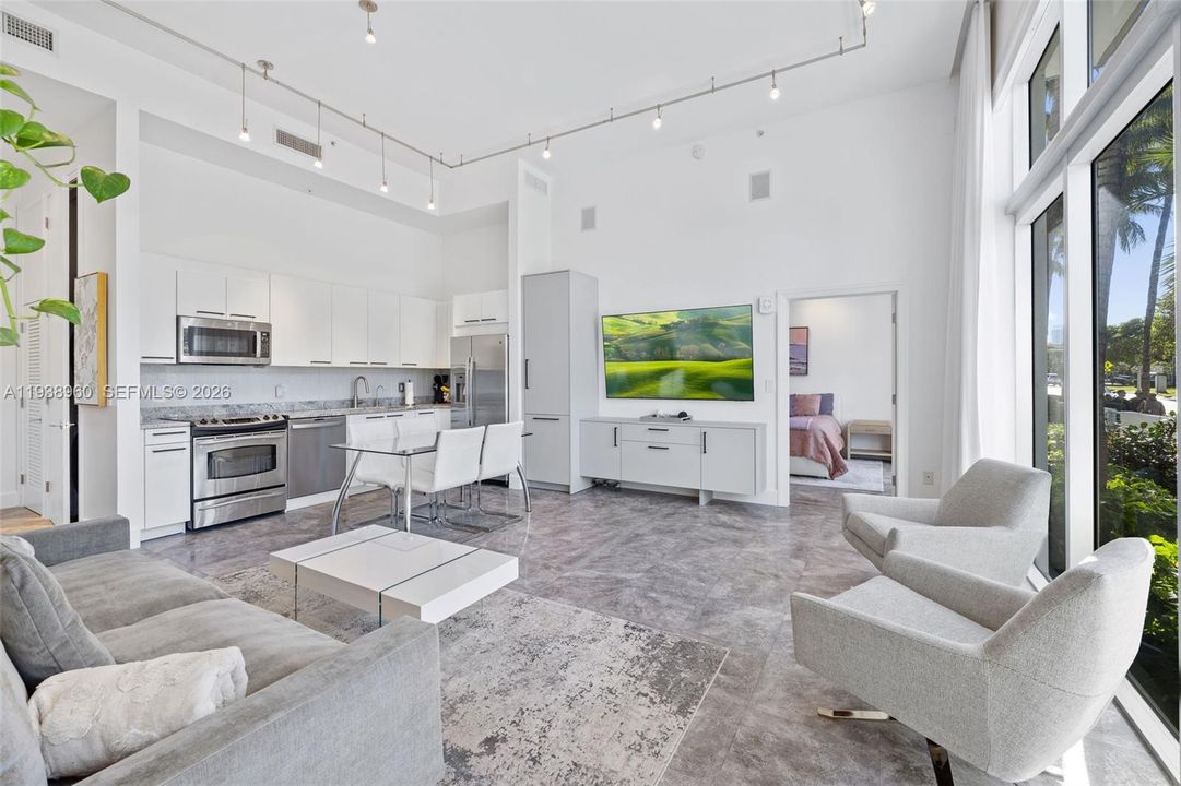 For Rent: $10,500 (3 beds, 2 baths, 1320 Square Feet)