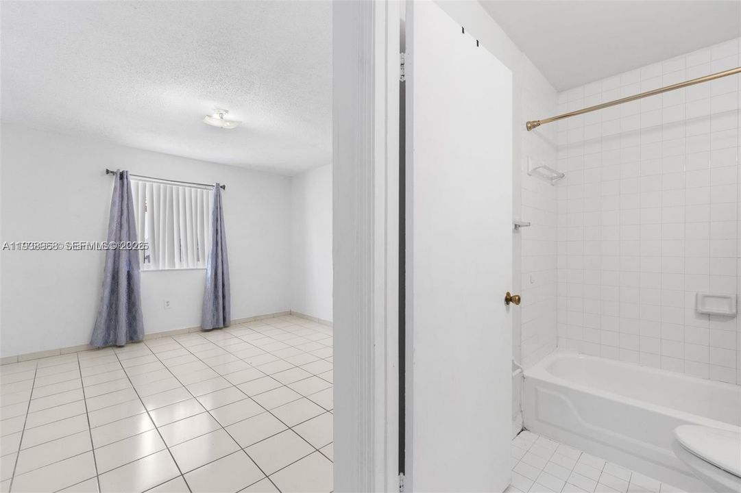 待售: $397,000 (3 贝兹, 2 浴室, 1229 平方英尺)