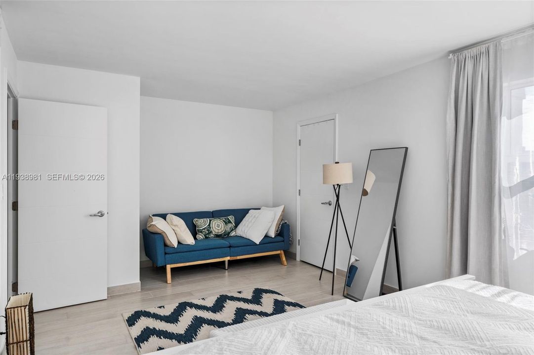 En Renta: $4,900 (2 camas, 2 baños, 1798 Pies cuadrados)