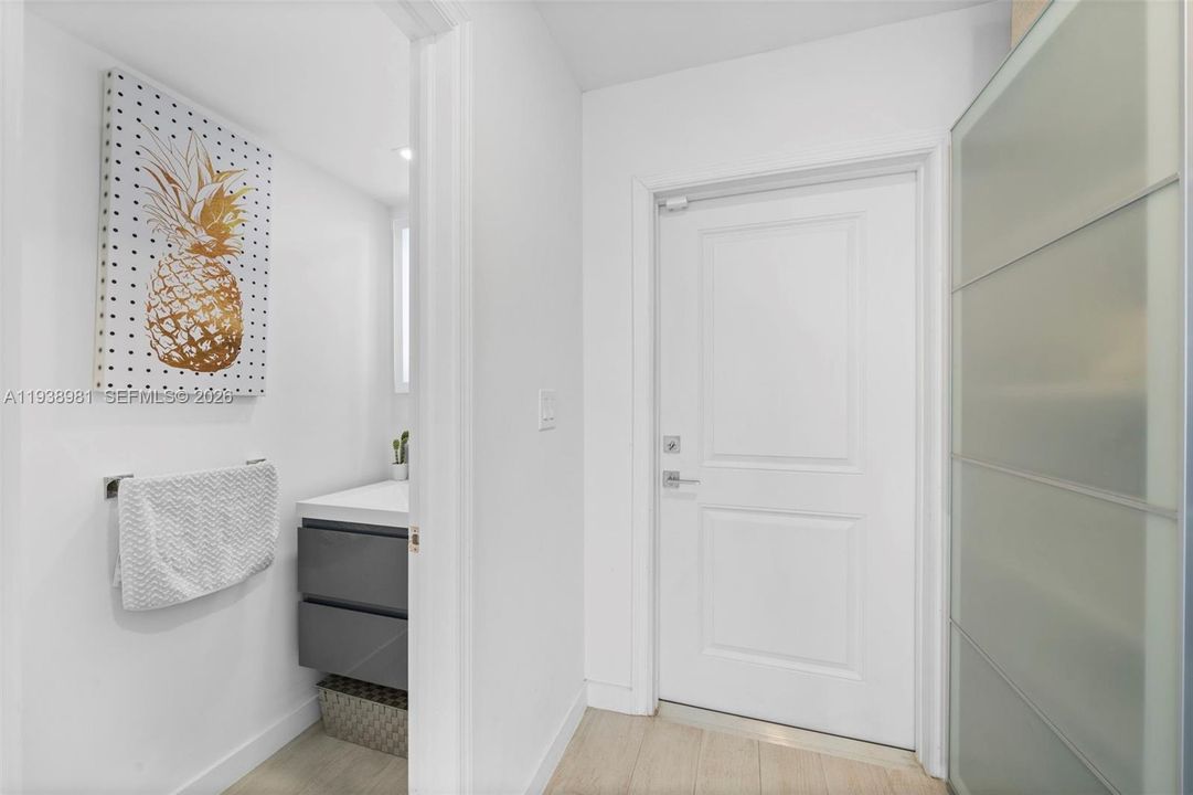 En Renta: $4,900 (2 camas, 2 baños, 1798 Pies cuadrados)