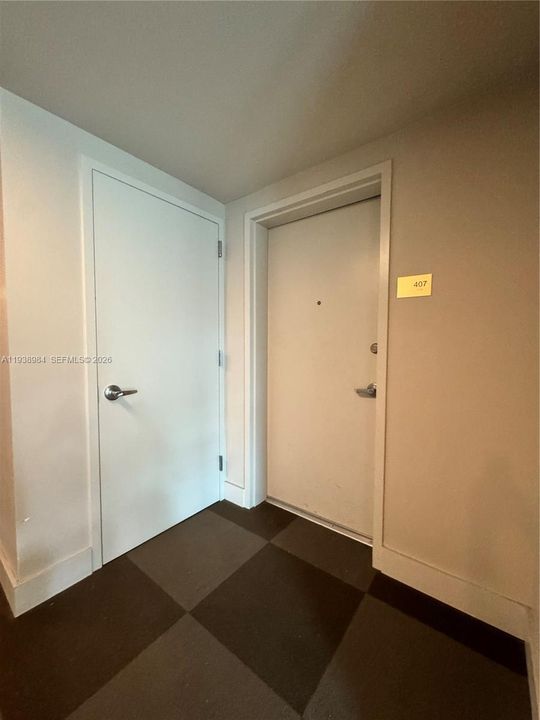 Front unit with storage