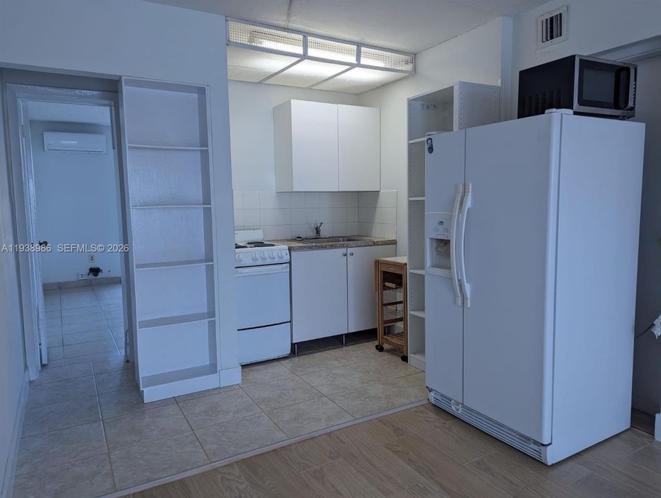 For Rent: $1,800 (1 beds, 1 baths, 0 Square Feet)