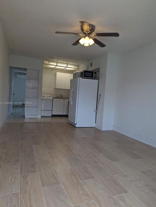 For Rent: $1,800 (1 beds, 1 baths, 0 Square Feet)