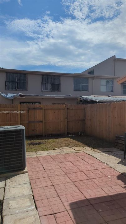 For Rent: $1,800 (1 beds, 1 baths, 0 Square Feet)