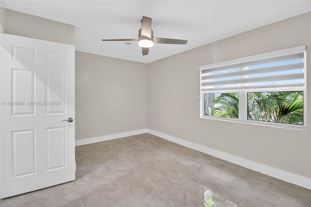 В аренду: $6,900 (4 спален, 3 ванн, 2412 Квадратных фут)