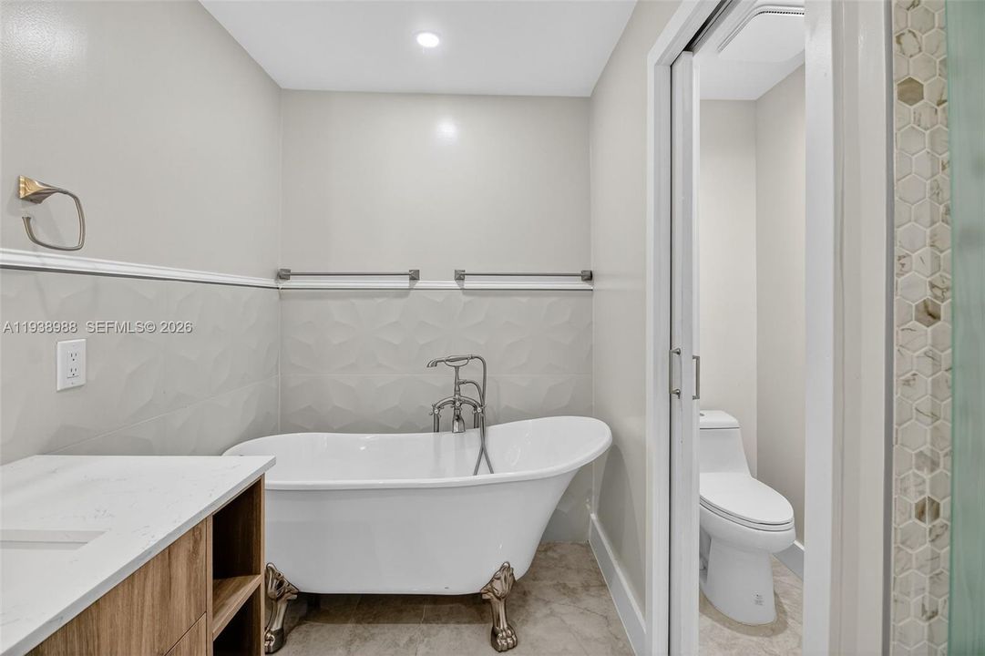 В аренду: $6,900 (4 спален, 3 ванн, 2412 Квадратных фут)