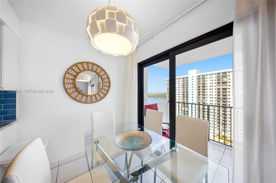 For Rent: $4,500 (2 beds, 2 baths, 1570 Square Feet)