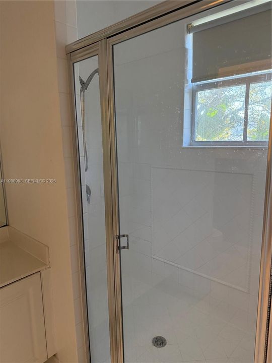 En Renta: $2,950 (3 camas, 2 baños, 1436 Pies cuadrados)