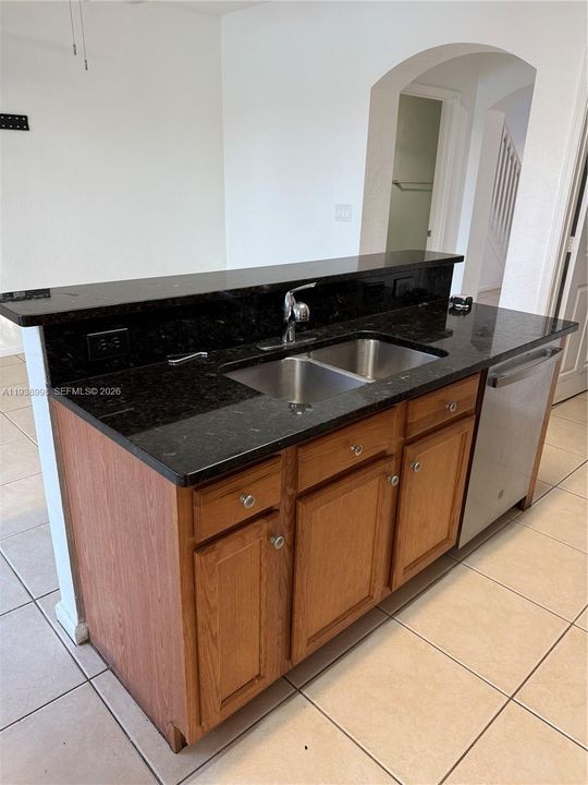 En Renta: $2,950 (3 camas, 2 baños, 1436 Pies cuadrados)