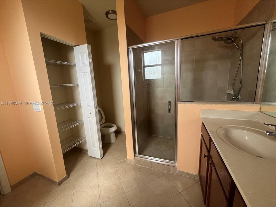 For Sale: $440,000 (3 beds, 2 baths, 1535 Square Feet)