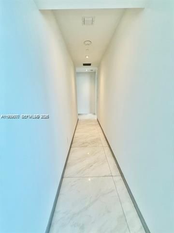 For Rent: $14,000 (2 beds, 2 baths, 1704 Square Feet)