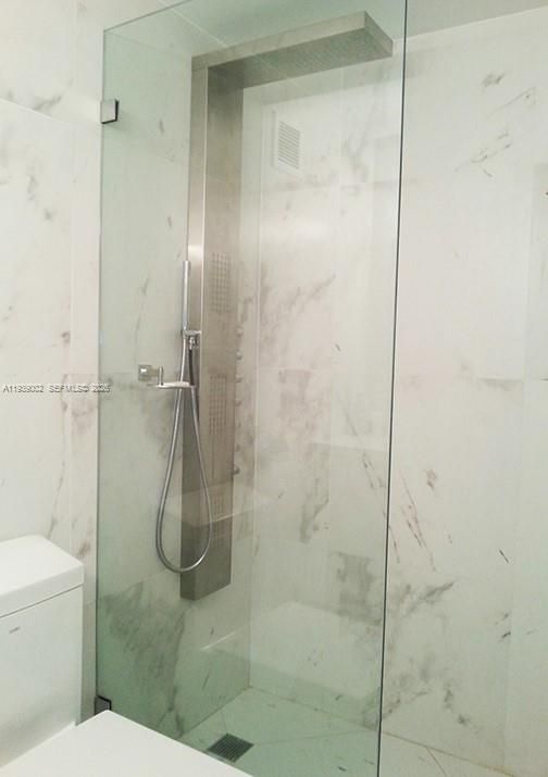 В аренду: $2,300 (0 спален, 1 ванн, 552 Квадратных фут)