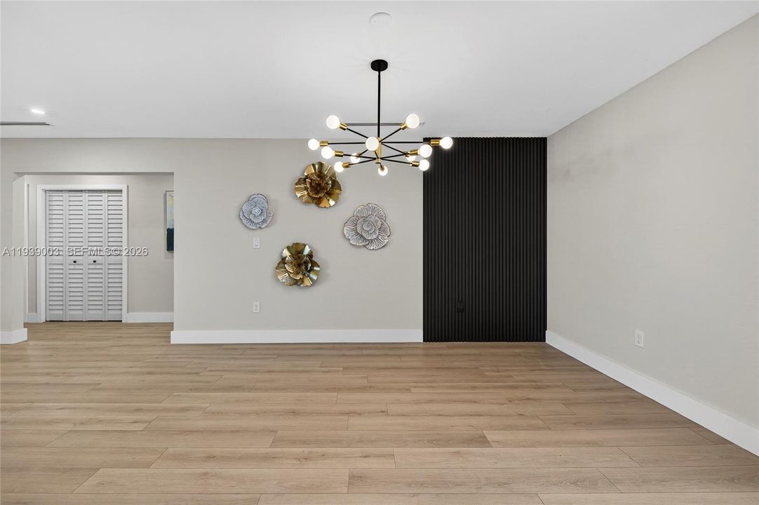 待售: $898,900 (4 贝兹, 2 浴室, 2191 平方英尺)