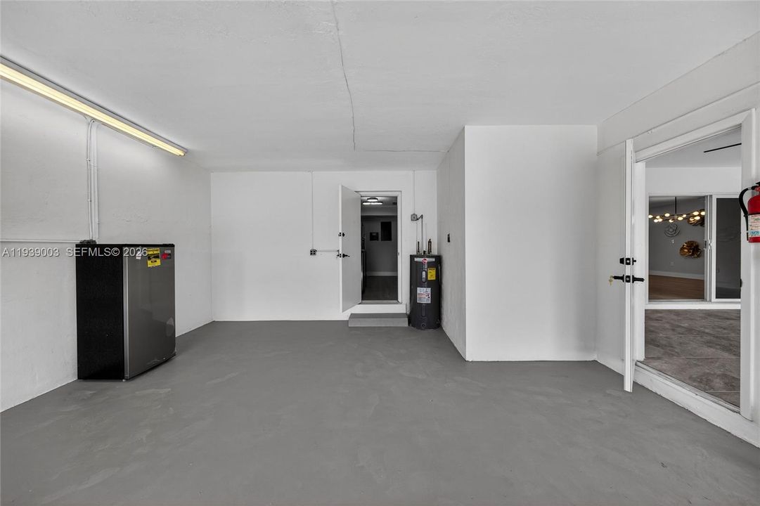 待售: $898,900 (4 贝兹, 2 浴室, 2191 平方英尺)